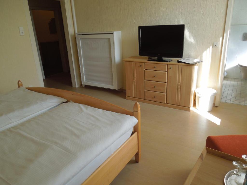 Hotel Haus Bergmann Harsewinkel Zimmer foto